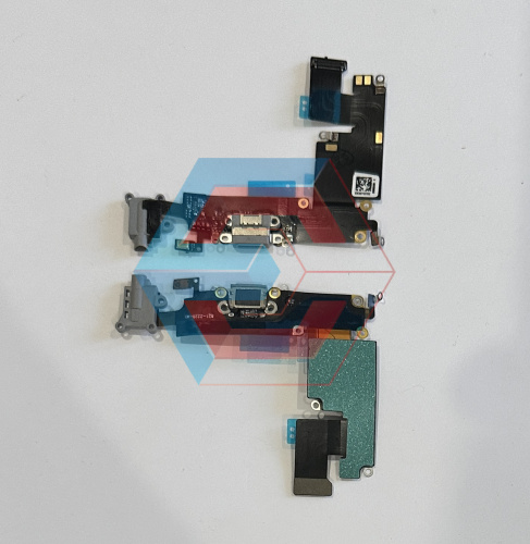 Шлейф зарядки iPhone 6 Plus Чорний Org