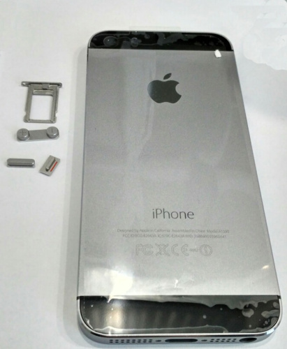 Крышка корпуса для iPhone 5S чёрного цвета оригинал (Китай) Крышка корпуса для iPhone 5S чёрного цвета оригинал (Китай)