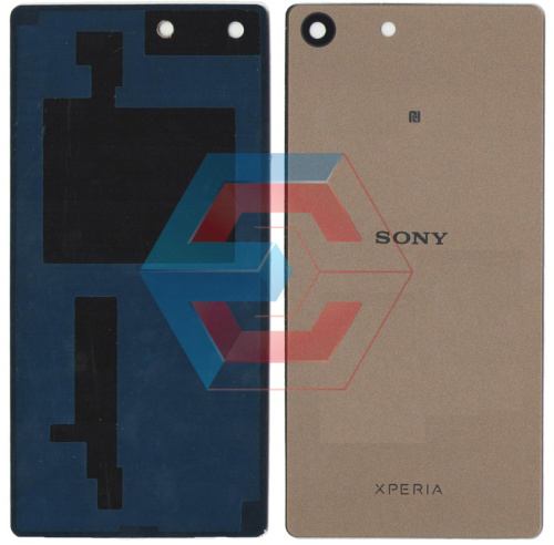 Крышка задняя Sony E5603 Xperia M5/E5606/E5633/E5653/E5663, золотистая, оригинал Крышка задняя Sony E5603 Xperia M5/E5606/E5633/E5653/E5663, золотистая, оригинал