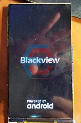 Дисплей Blackview E7s засвет в низу  экрана.