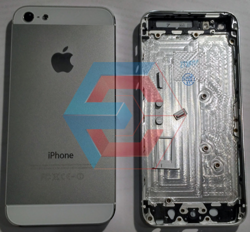 Крышка корпуса для iPhone 5 белого цвета оригинал (Китай)